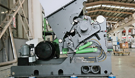 Maintaining and care of plastic crusher